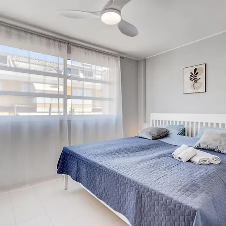 El Camison Daire Playa de las Américas